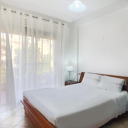 Sea & Sun Apartment Durrës 外观 照片