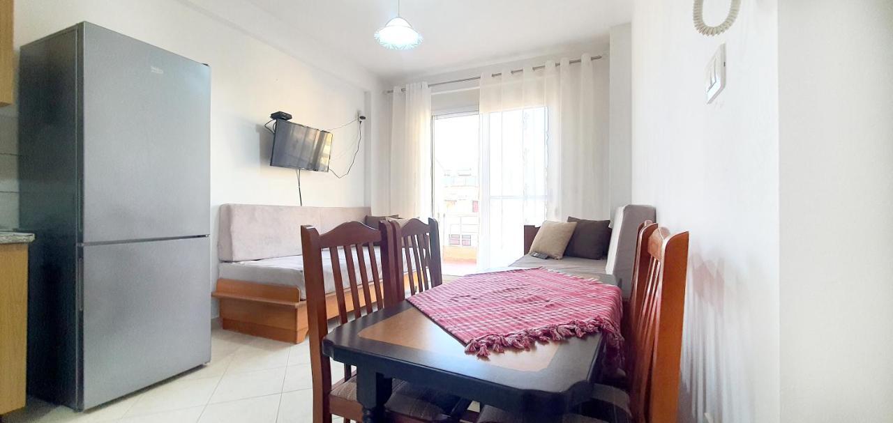 Sea & Sun Apartment Durrës 外观 照片
