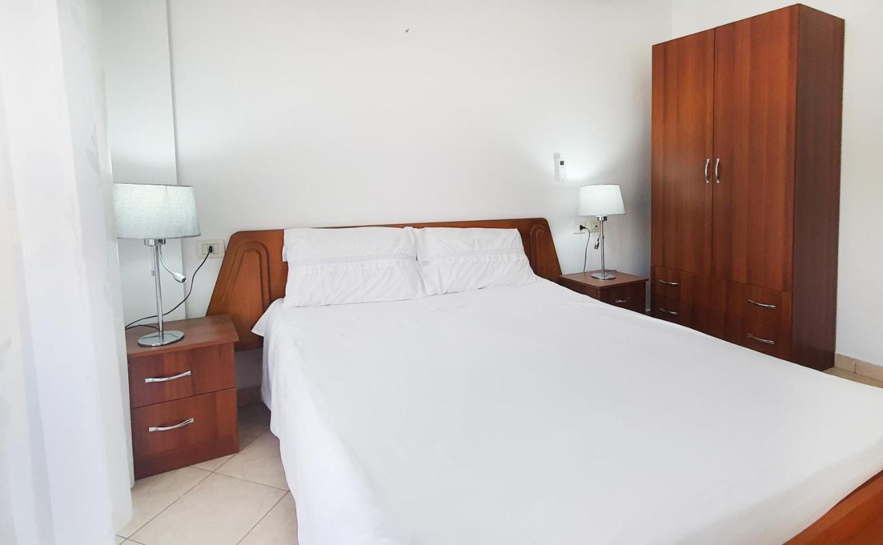 Sea & Sun Apartment Durrës 外观 照片